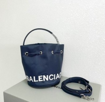Balenciaga Bucket bag Original